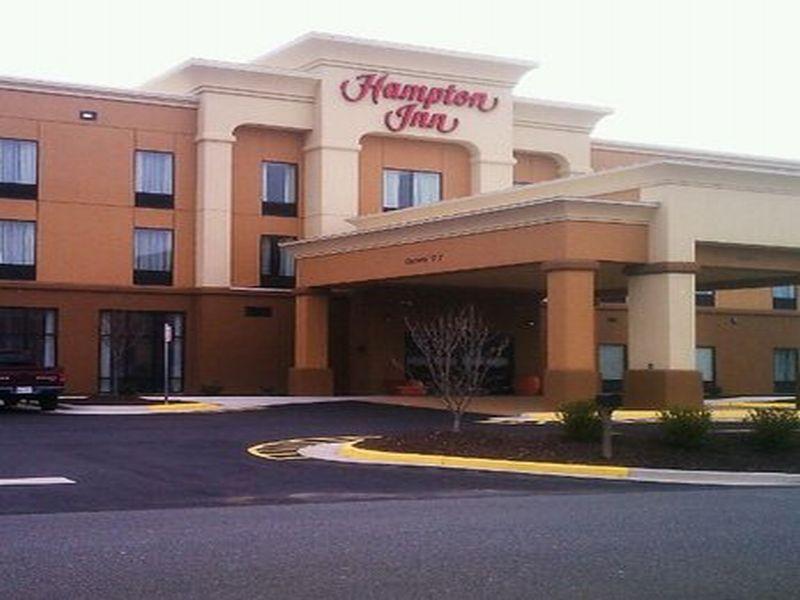 Hampton Inn Dahlgren Exteriör bild